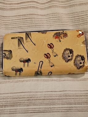 Louis Vuitton Limited Edition Vernis Sticker Wallet